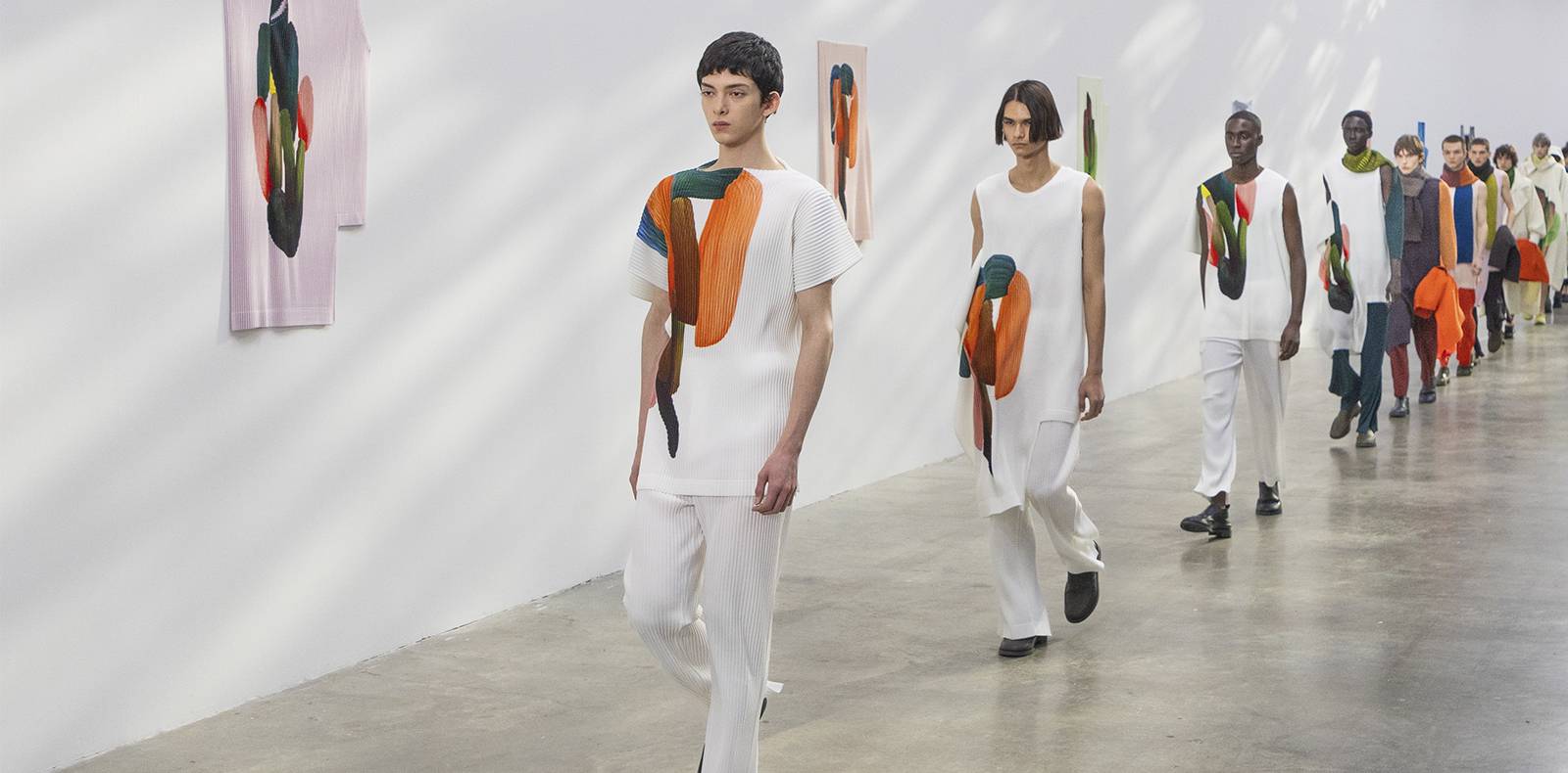 Homme Plissé, Issey Miyake, Ronan Bouroullec, défilé automne-hiver 2024-2025, Paris