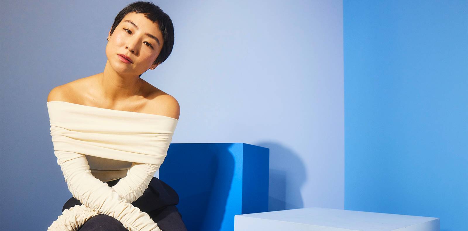 Greta Lee, Loewe, Past Lives, Celine Song, Golden Globes 2024