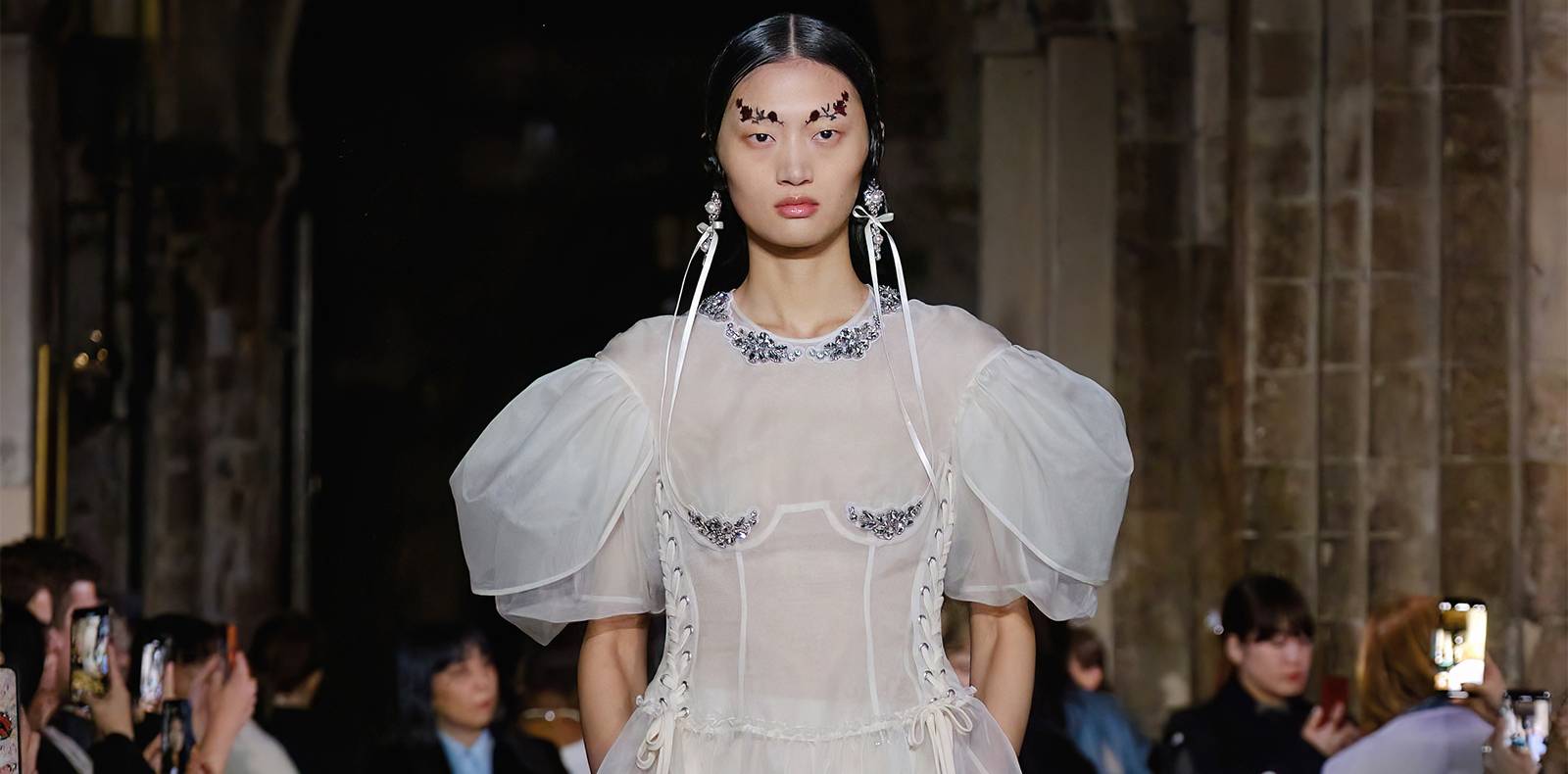 Fashion Week Londres, Défilé Simone Rocha automne-hiver 2024-2025