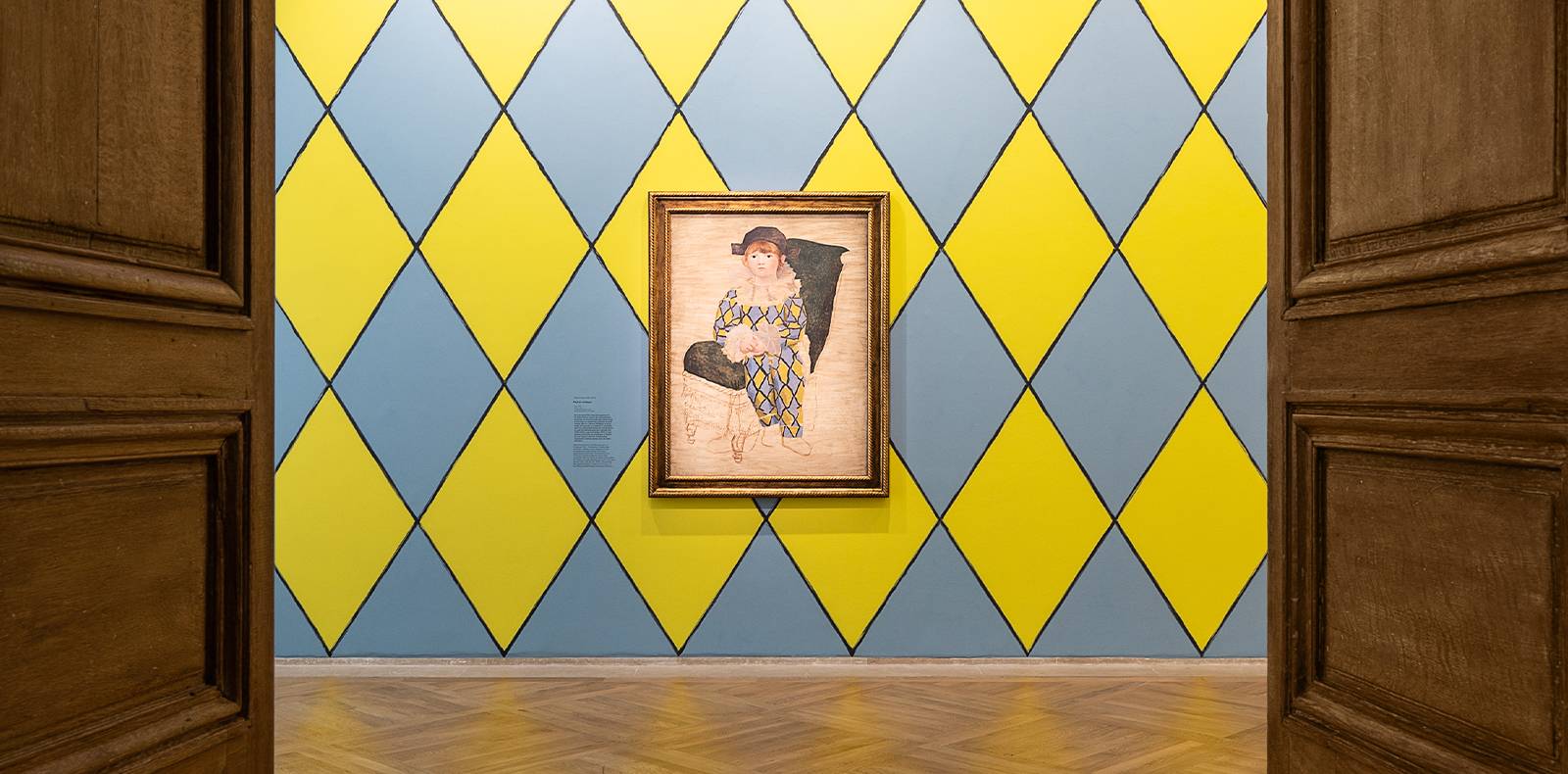 push-paul-en-arlequin-paul-smith-exposition-musee-pablo-picasso-paris-numero-magazine