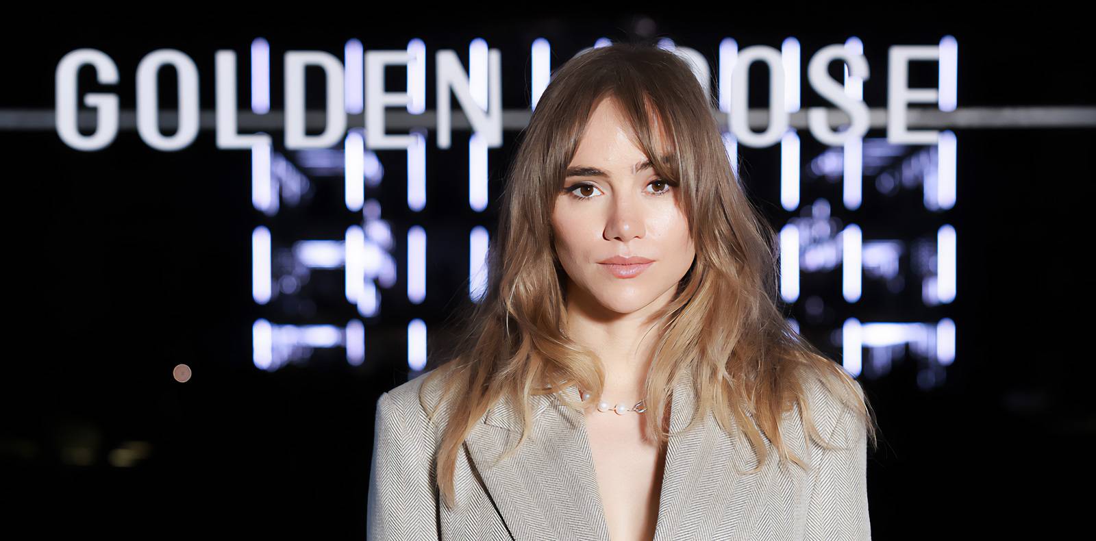 Suki Waterhouse : l'interview mode et style de la chanteuse et actrice anglaise