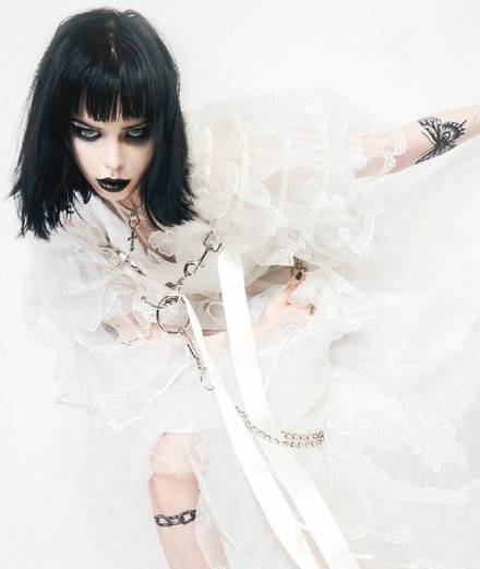 thumb-alice-glass-numero-magazine