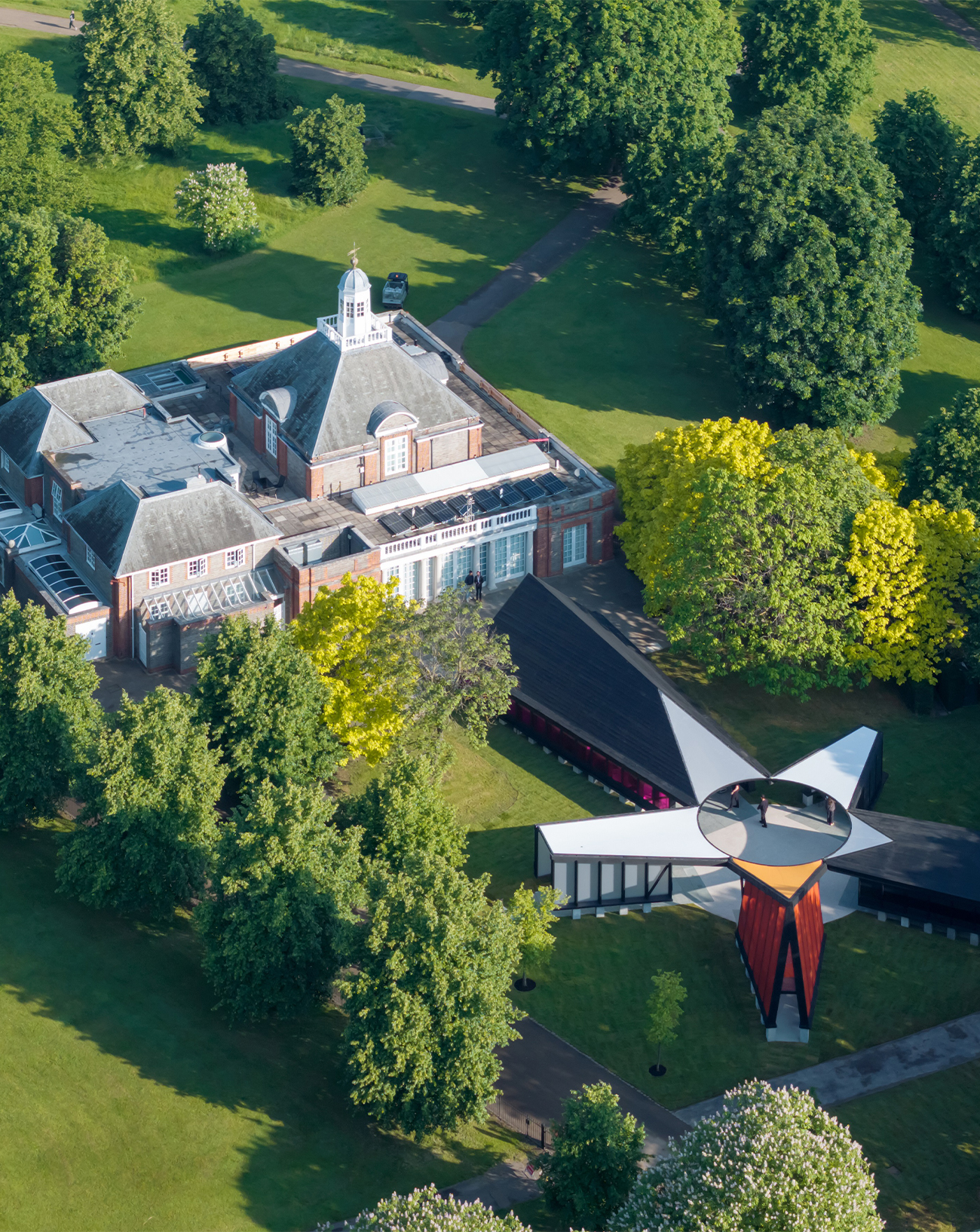 thumb-:art:pavillon-serpentine-gallery-minsuk-cho-zaha-hadid-theaster-gates-frank-gehry-olafur-eliasson