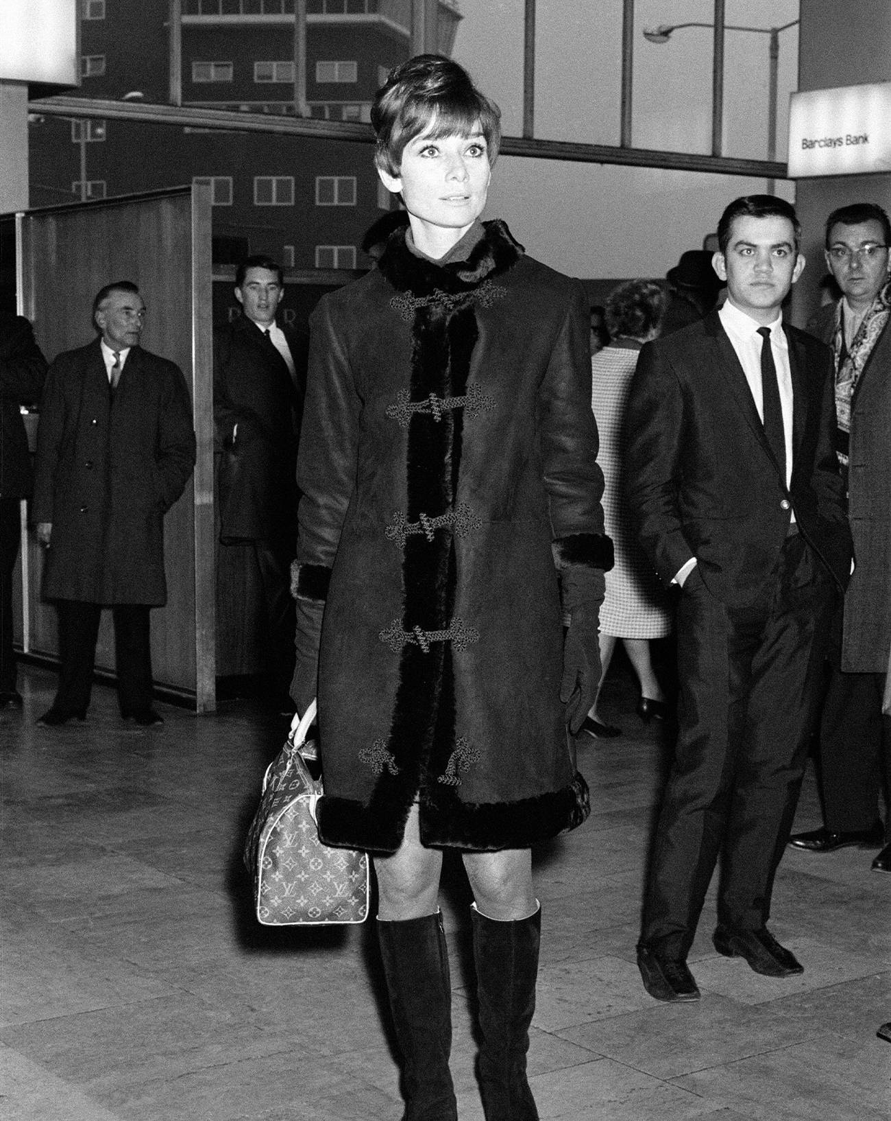 Louis Vuitton, exposition, Malle courrier, Asnières, Audrey Hepburn